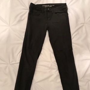 American Eagle Super Stretch Jegging.